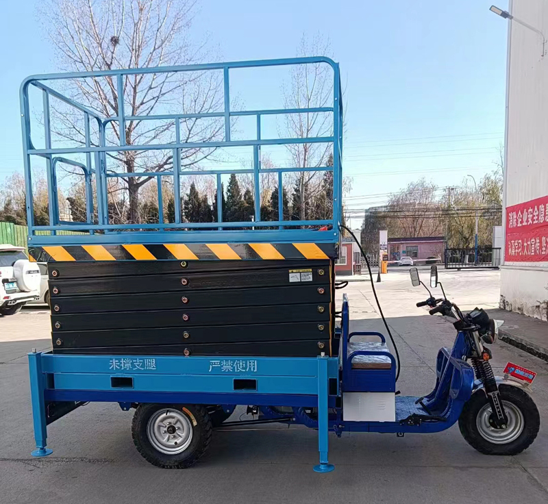 車載剪叉式升降機(jī)